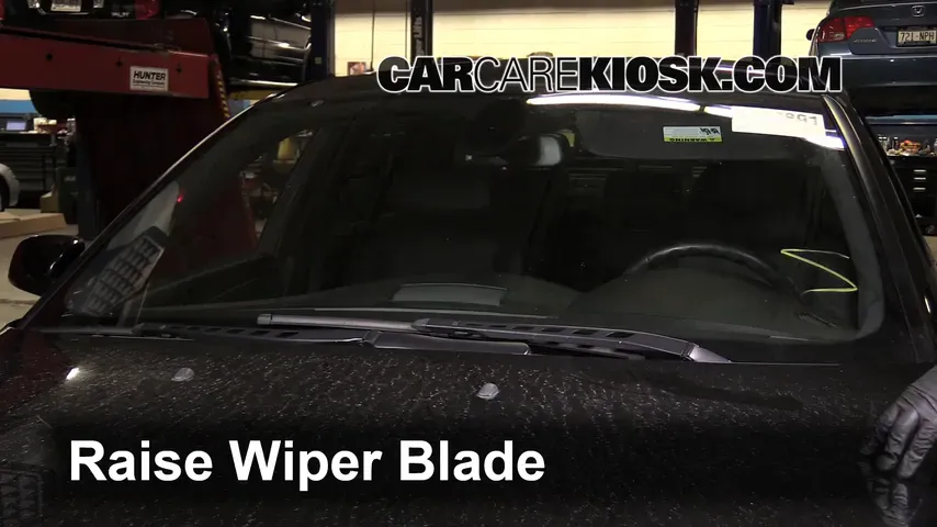 2010 BMW 528i 3.0L 6 Cyl. Windshield Wiper Blade (Front)